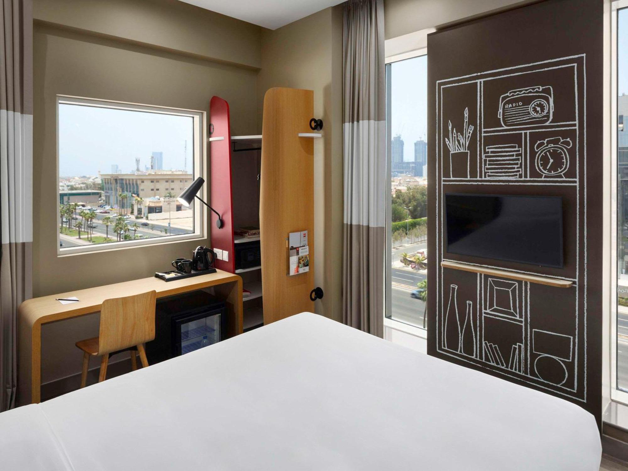 Hotel Ibis Jeddah Malik Road Zewnętrze zdjęcie