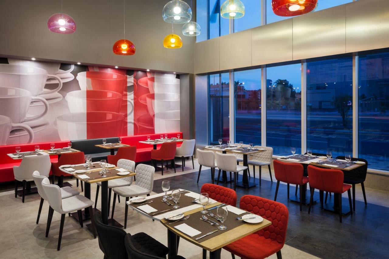 Hotel Ibis Jeddah Malik Road Zewnętrze zdjęcie